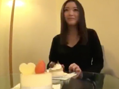 「セックスレスなんです」不倫サイトで知り合った真面目そうな人妻と中出し性交