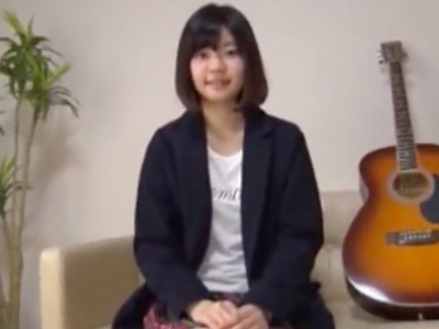 歌手志望の美少女が何かの間違いでAVデビューｗ