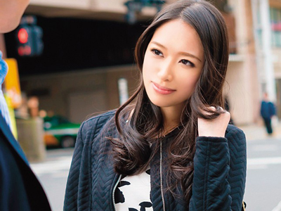 吉祥寺でナンパした素人セレブ妻に無許可中出し