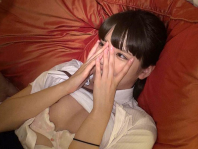 超ウルトラ恥ずかしがり屋のSOD女子社員がドキドキ涙目初SEX