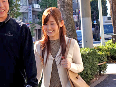 学生時代のテニスコーチがおしどり夫婦になった元教え子を公開調教