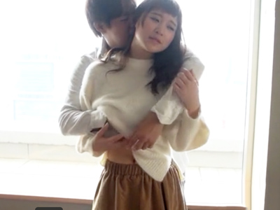 照れながらも優しい愛撫にぐしょ濡れ→生挿入の快楽にカメラ忘れてガチイキする美少女