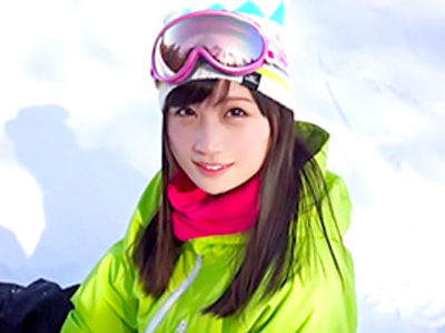 JK卒業したてのお嬢様がゲレンデでナンパされて流されファック