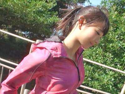 お台場でジョギングしてた素人娘を追いかけナンパファック