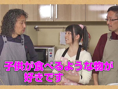 年上好きの奥さんが料理番組のあとに手料理＆セックス