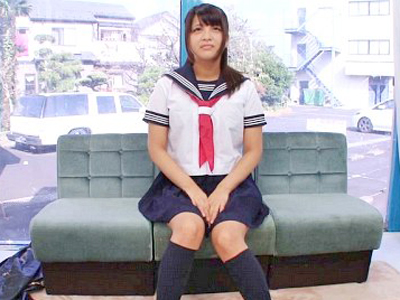 保育士を目指す素人JDに痴漢撃退法と嘘をつき生ハメSEX