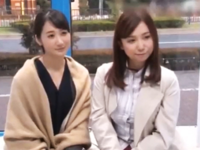2人揃って神乳だった上品奥様がMM号で乳腺マッサ乱交ハメされて激イキ！