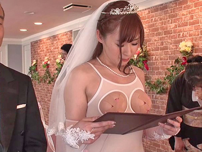 莫大な借金のカタとして見世物になりながら挙式を挙げさせられる花嫁