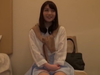 小柄素人妻を連れ込み中出し→追撃電マ責めした結果ｗ