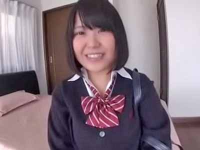 JKのマシュマロおっぱいを揉みしだいて中出しハメ撮り