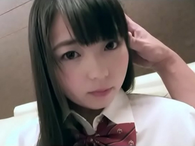 ハシ〇ン系の幼児体型ロリ微乳美少女JKと円光セックス