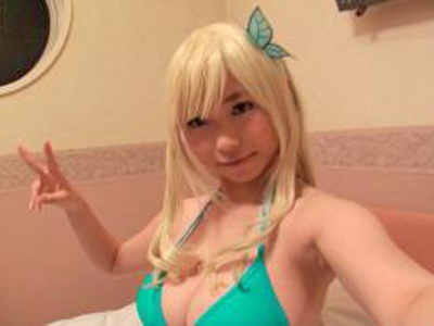 星奈コスプレイヤーが中出し危険日オフ会