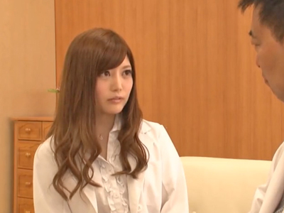 痴女医が上司に注意されて口封じの接待セックス