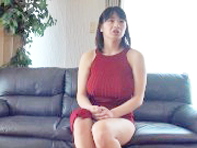 むちむち爆乳のレイヤーがデカチンに跨り巨乳ぶるぶる濃厚SEX