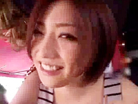 降り注ぐ太陽が男女を開放プールサイドで青姦ガチFUCK