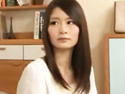 教え子に優しくしてたら勘違いされて中出しレイプされた美人家庭教師