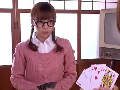 ちっぱいロリ娘が親戚のお兄ちゃんに告白→そのまま近親ハメ開始ｗ