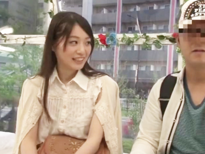 真面目に生きてきたのに賞金に目がくらんで友達とやらかした美少女